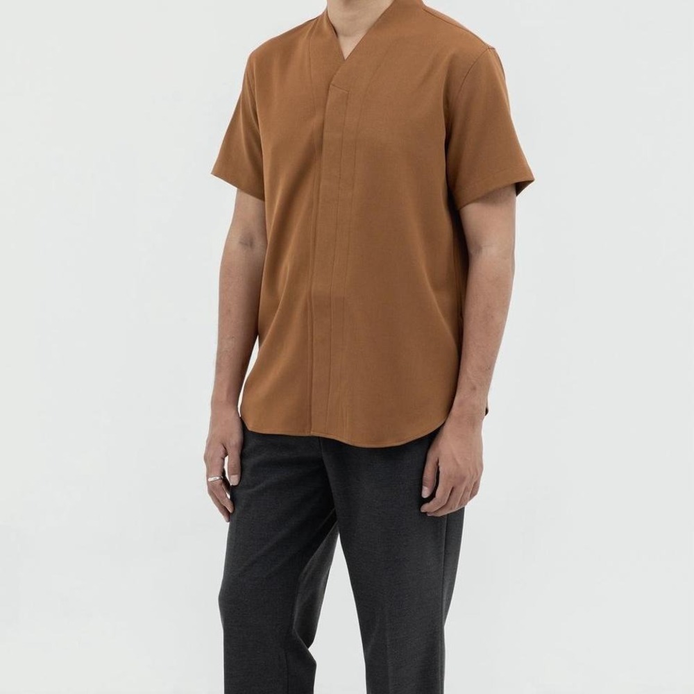 Jan Sober Mens Kimono Collar Hidden Button Down Shirt Caramel Brown Size S